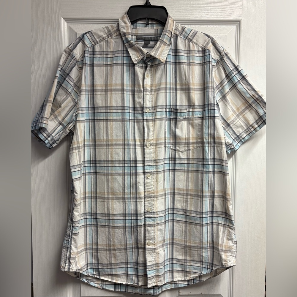 Old Navy Plaid Short Sleeve Casual Button Up Shirt Size XL